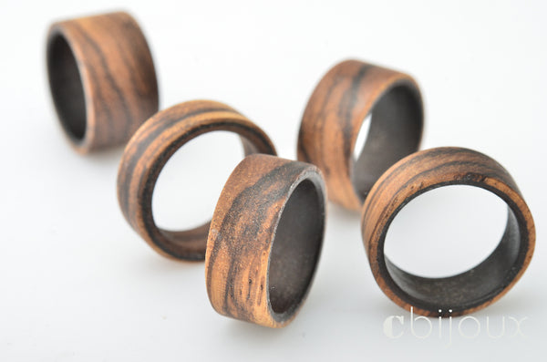 bague en bois