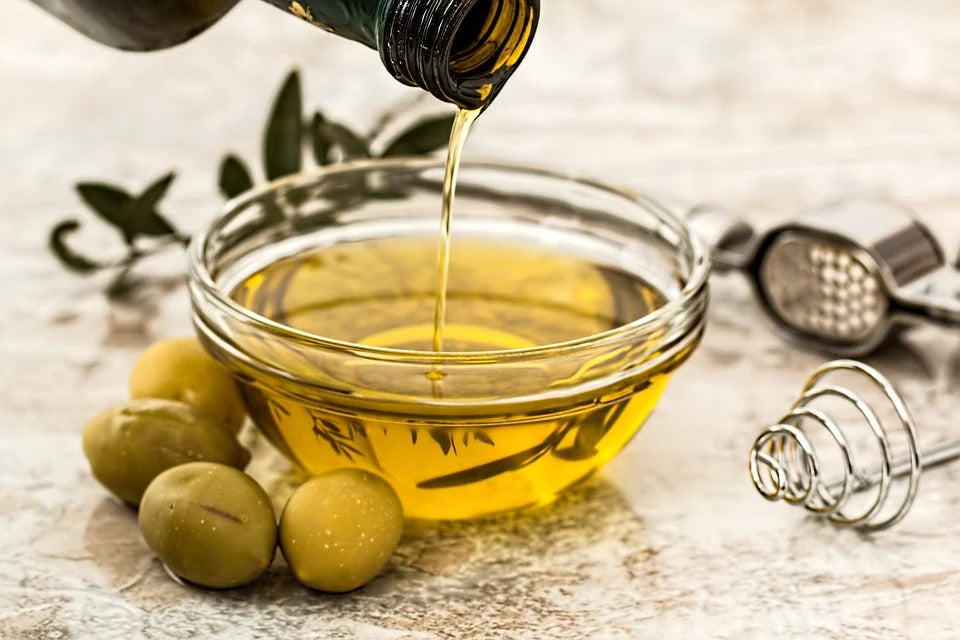 Boire de l'huile d'olive avant de dormir: Ce qu'il faut savoir