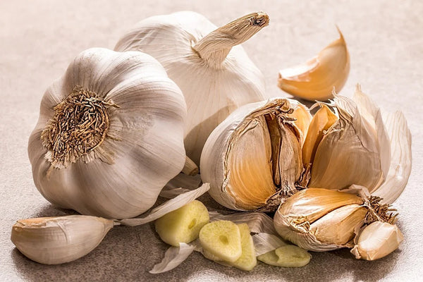 Pourquoi dormir avec une gousse d'ail sous l'oreiller?