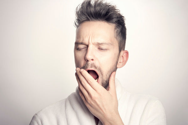 Je n'arrive pas a dormir je pense trop : Pourquoi et que faire ?