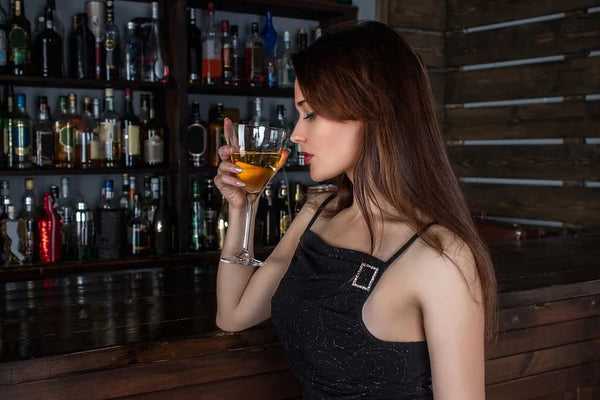 Rêver de boire de l'alcool: Quelles significations?